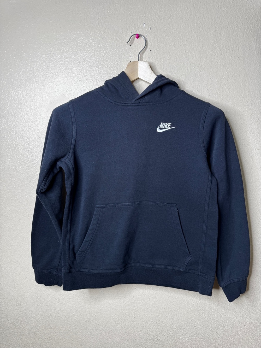 Nike Kids Large Hoodie Black Pullover Embroidered Swoosh Logo Sweatshirt L